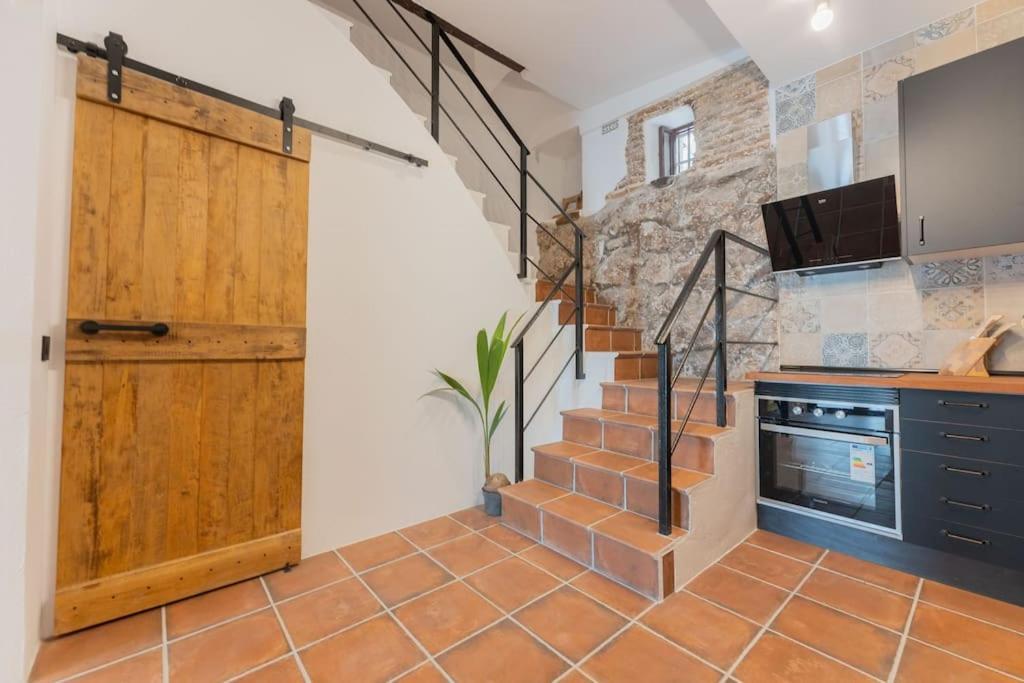 Encantador Apartamento En Calle Segovia Madrid Exteriör bild