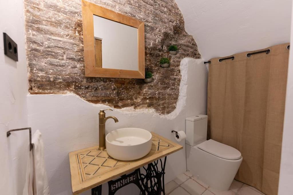 Encantador Apartamento En Calle Segovia Madrid Exteriör bild